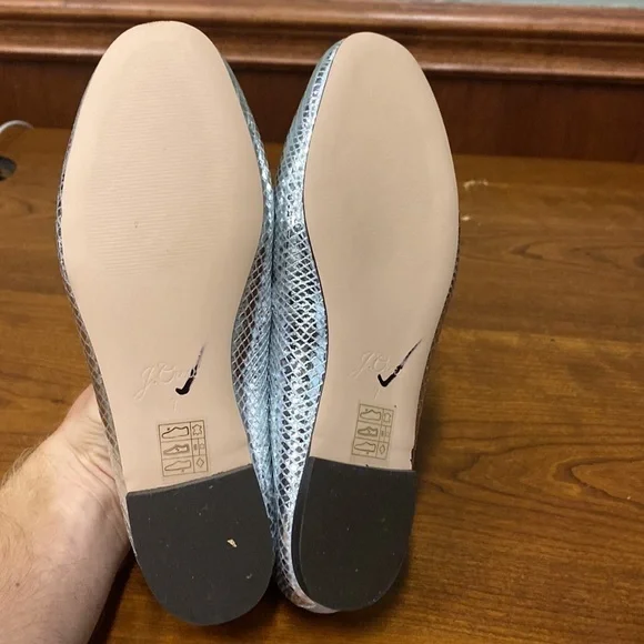 J Crew Zoe ballet flats in leather
Item BM696 - Picture 4 of 5